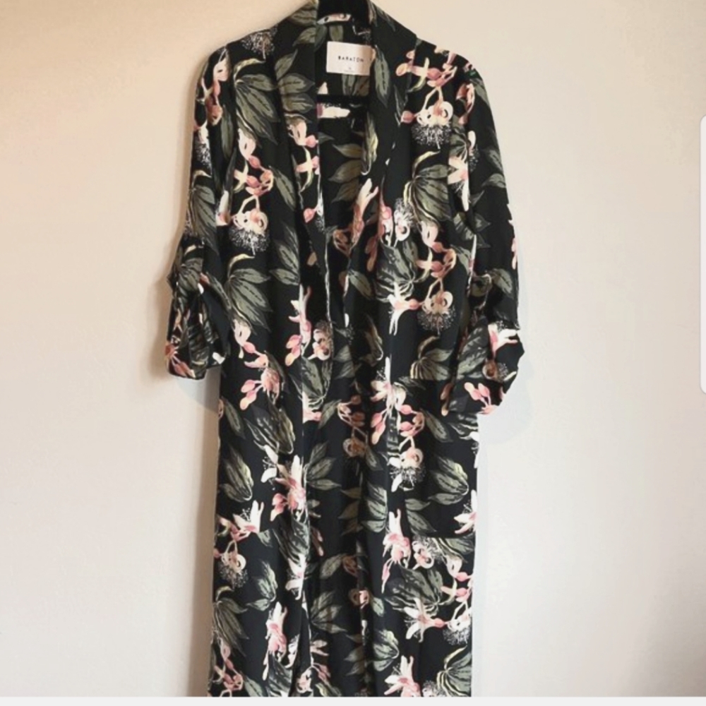 Aritzia Babaton Kahlo Duster